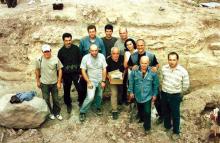 Участники археологической экспедиции на месте раскопок в Дманиси (Грузия)